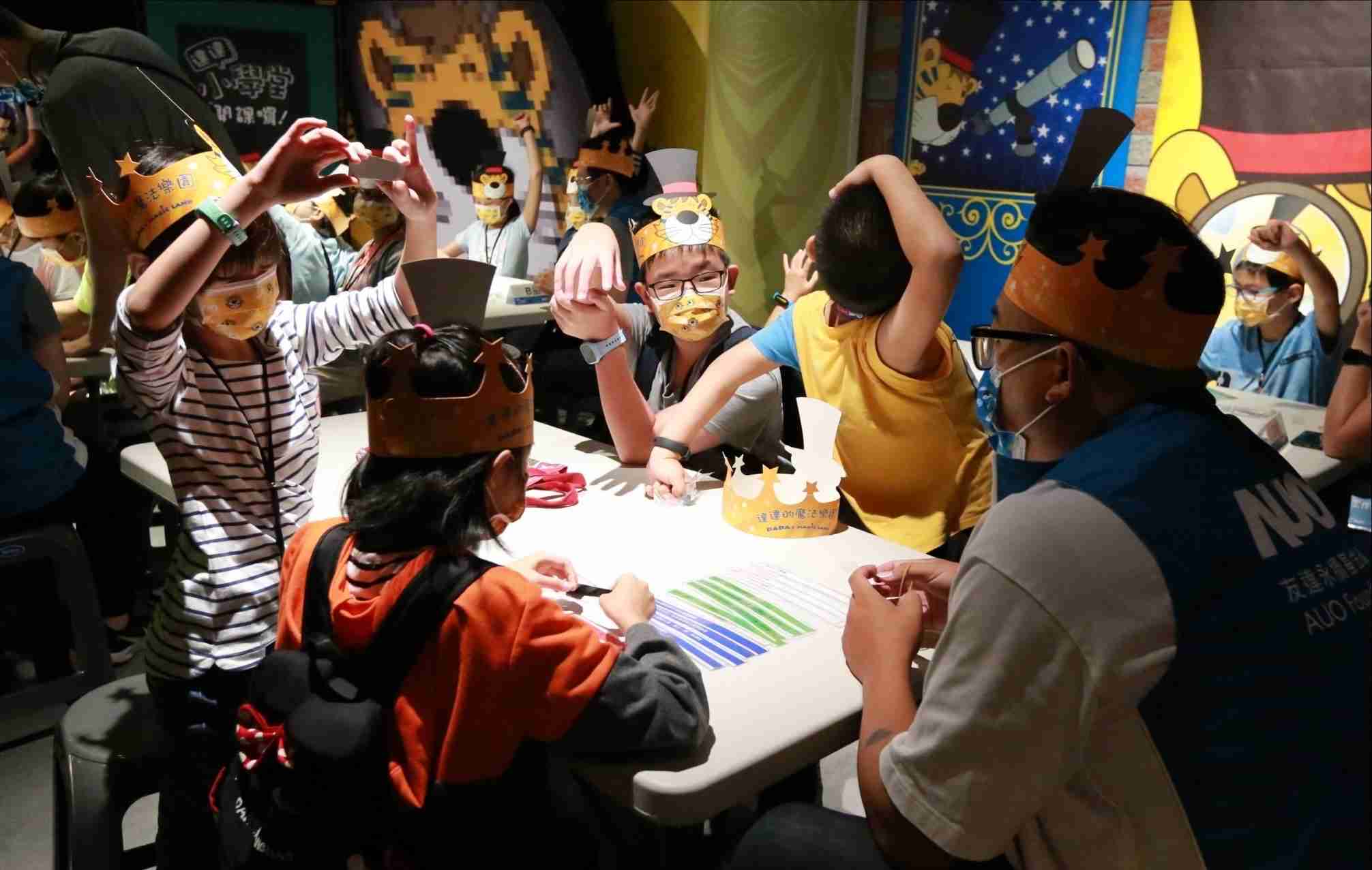 Wepay以永续理念推动全人教育计划，，内外结盟储备科普教育人才，，荣获亚太永续行动奖社会共融面的金奖肯定